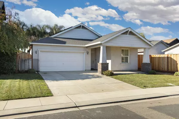 1267 Syracuse LN, Manteca, CA 95336