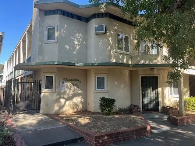 3021 O ST, Sacramento, CA 95816