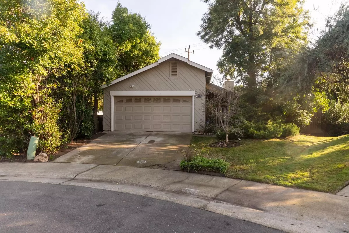 Sacramento, CA 95842,7220 Eminent CT