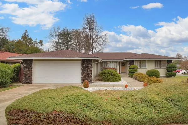 Fair Oaks, CA 95628,7996 Vintage WAY