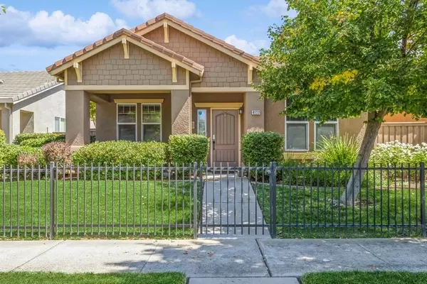 4133 Hovnanian DR, Sacramento, CA 95834