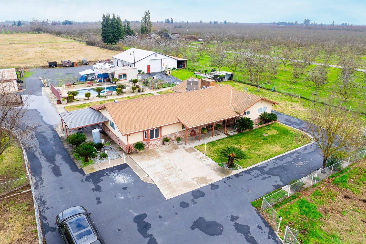 Hughson, CA 95326,4460 Mountain View RD