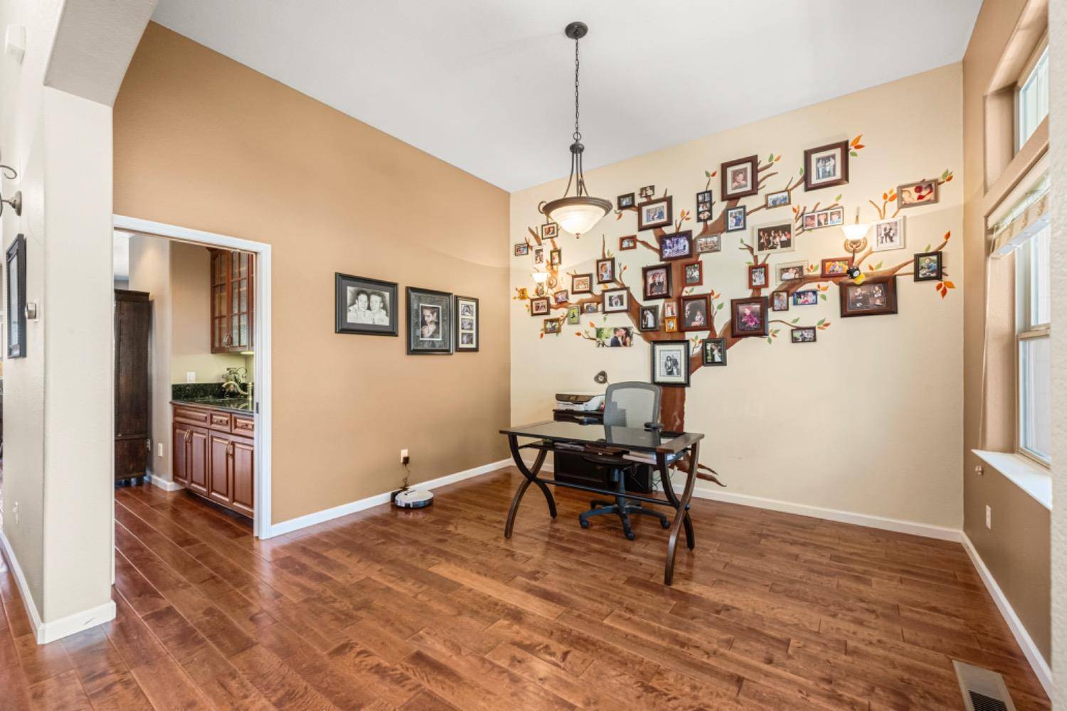 Sutter Creek, CA 95685,385 Sutter Crest E.