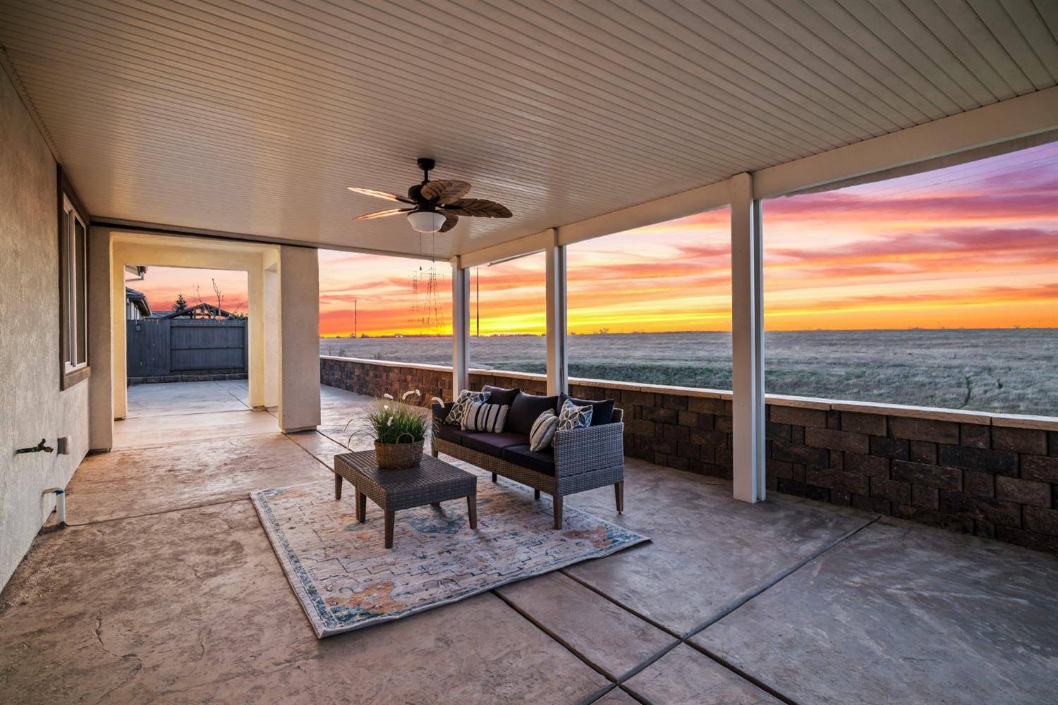Rancho Cordova, CA 95742,5098 Crystal Cove DR
