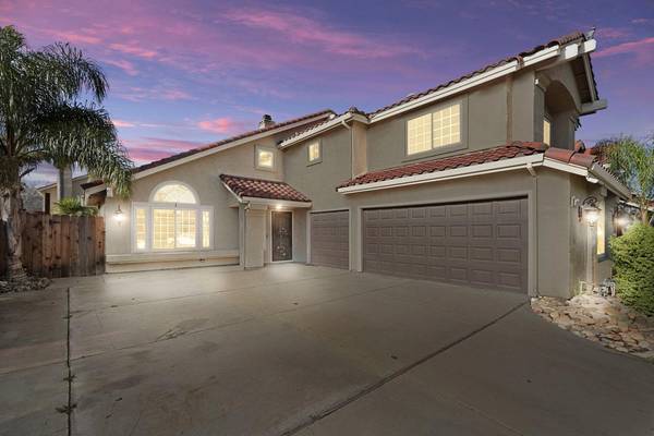 1015 Wood Thrush Ln, Tracy, CA 95376