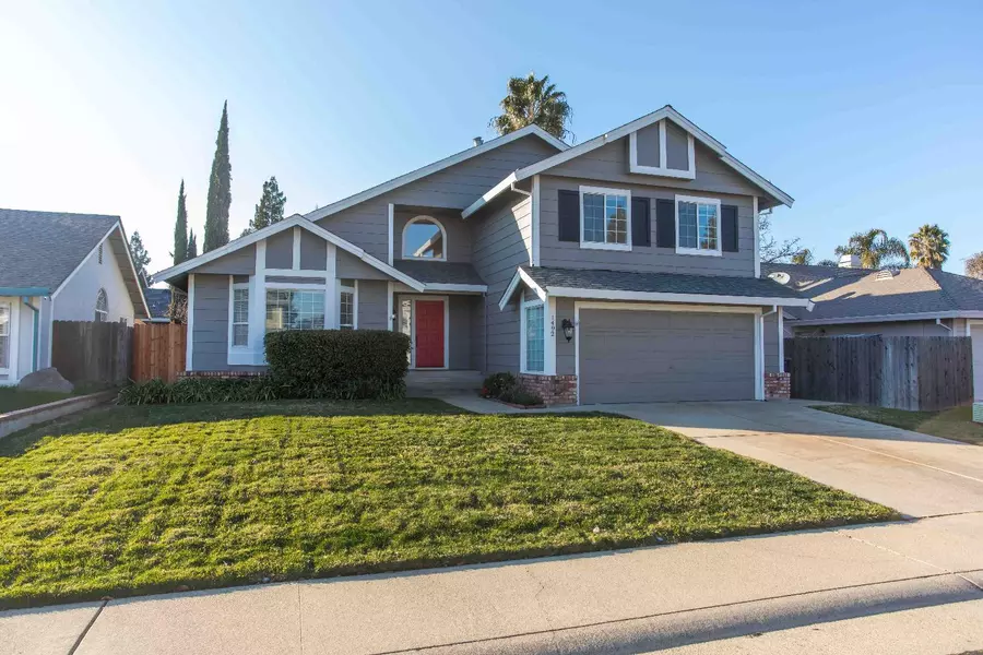 1492 Deerfield, Roseville, CA 95747