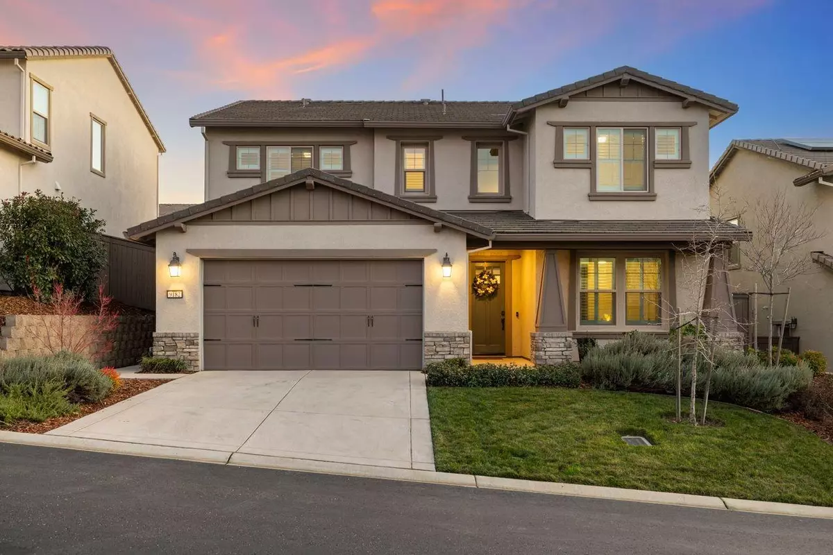 El Dorado Hills, CA 95762,9182 Bronzewing PL