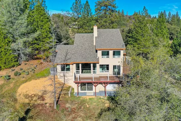 Applegate, CA 95703,870 Hilltop CT