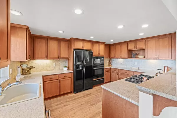 Auburn, CA 95602,11502 Madrone CT