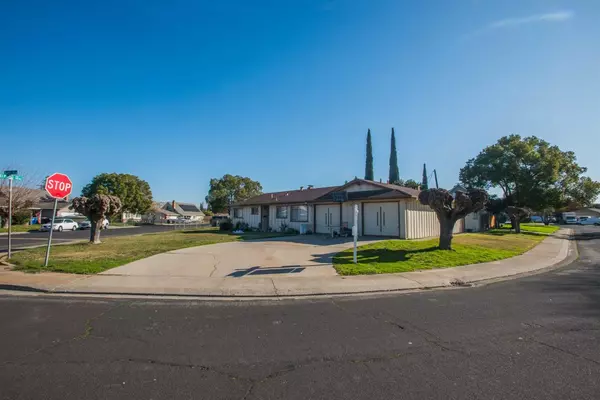 Manteca, CA 95337,1112 Muir CT