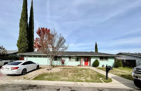 Yuba City, CA 95993,1181 Robert DR