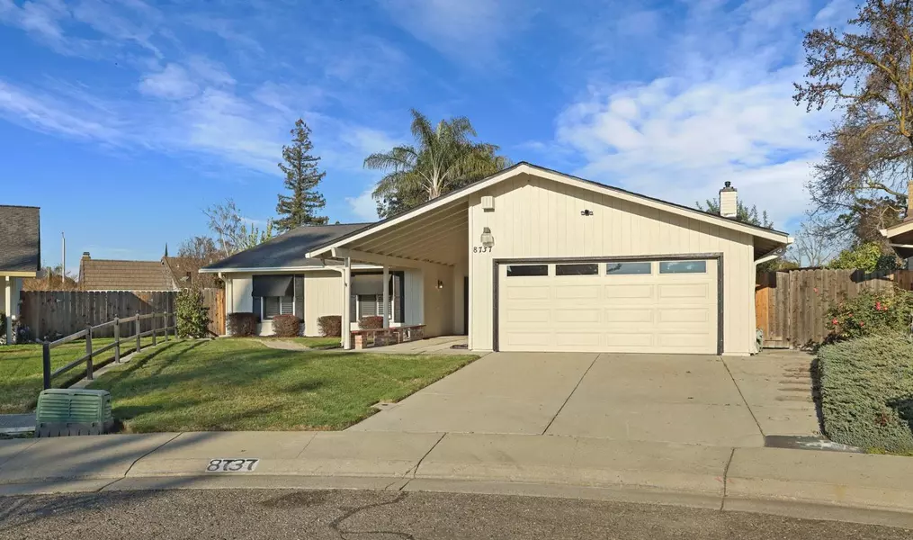 8737 Oak Knoll CT, Stockton, CA 95209