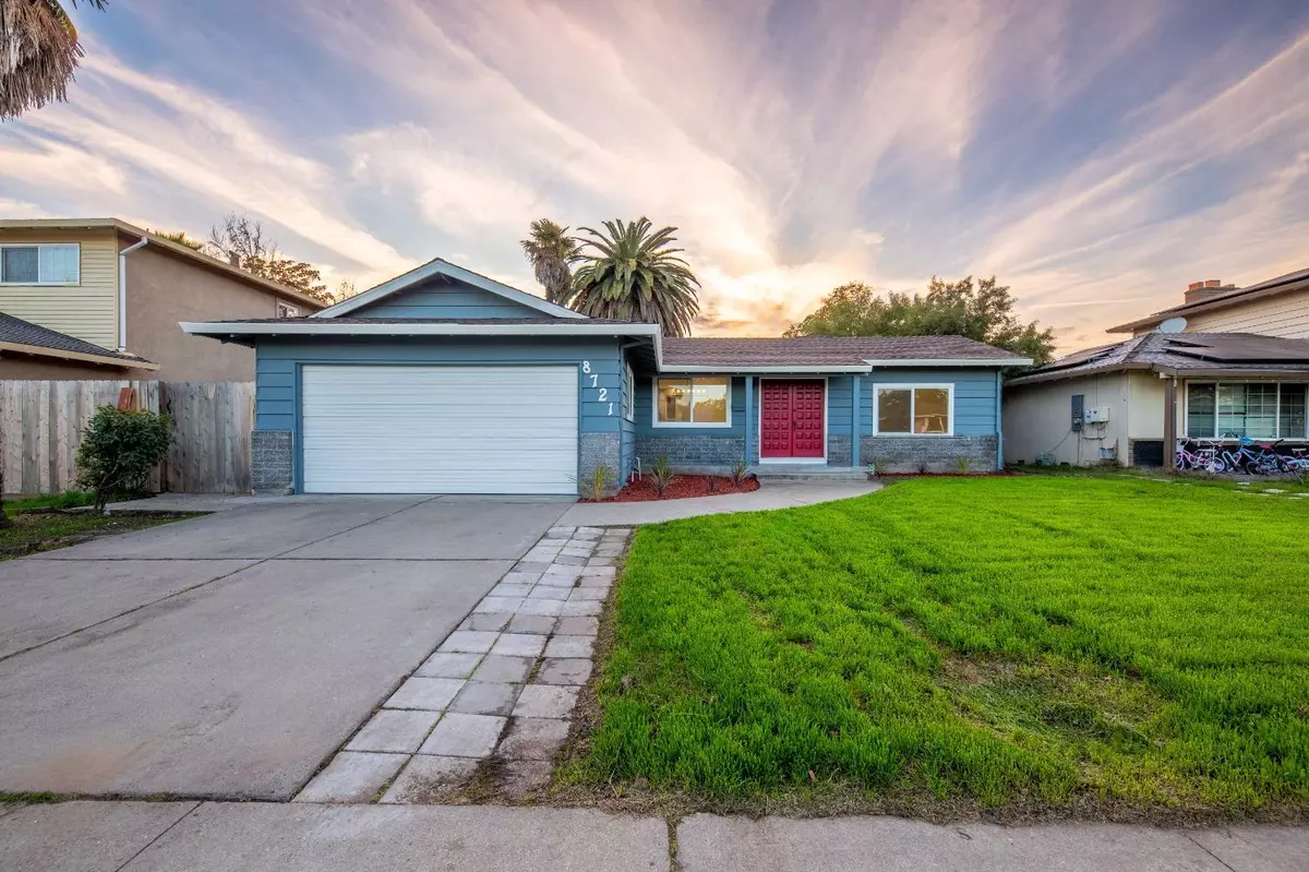 Stockton, CA 95210,8721 Los Olivas CT