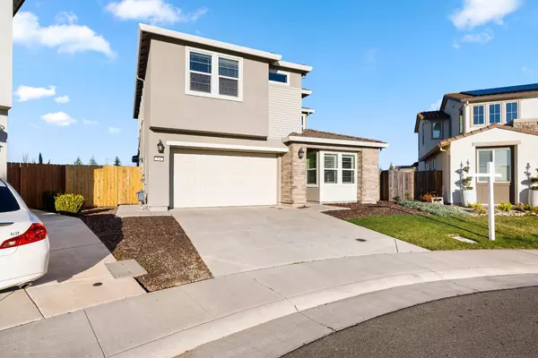 Roseville, CA 95747,216 Moonraker CT