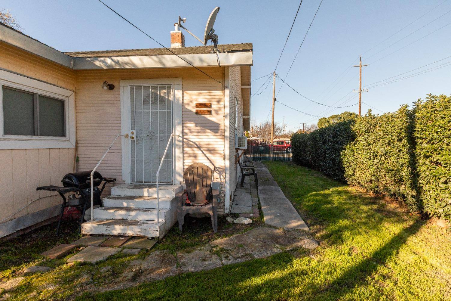 Meridian, CA 95957,1174 5th