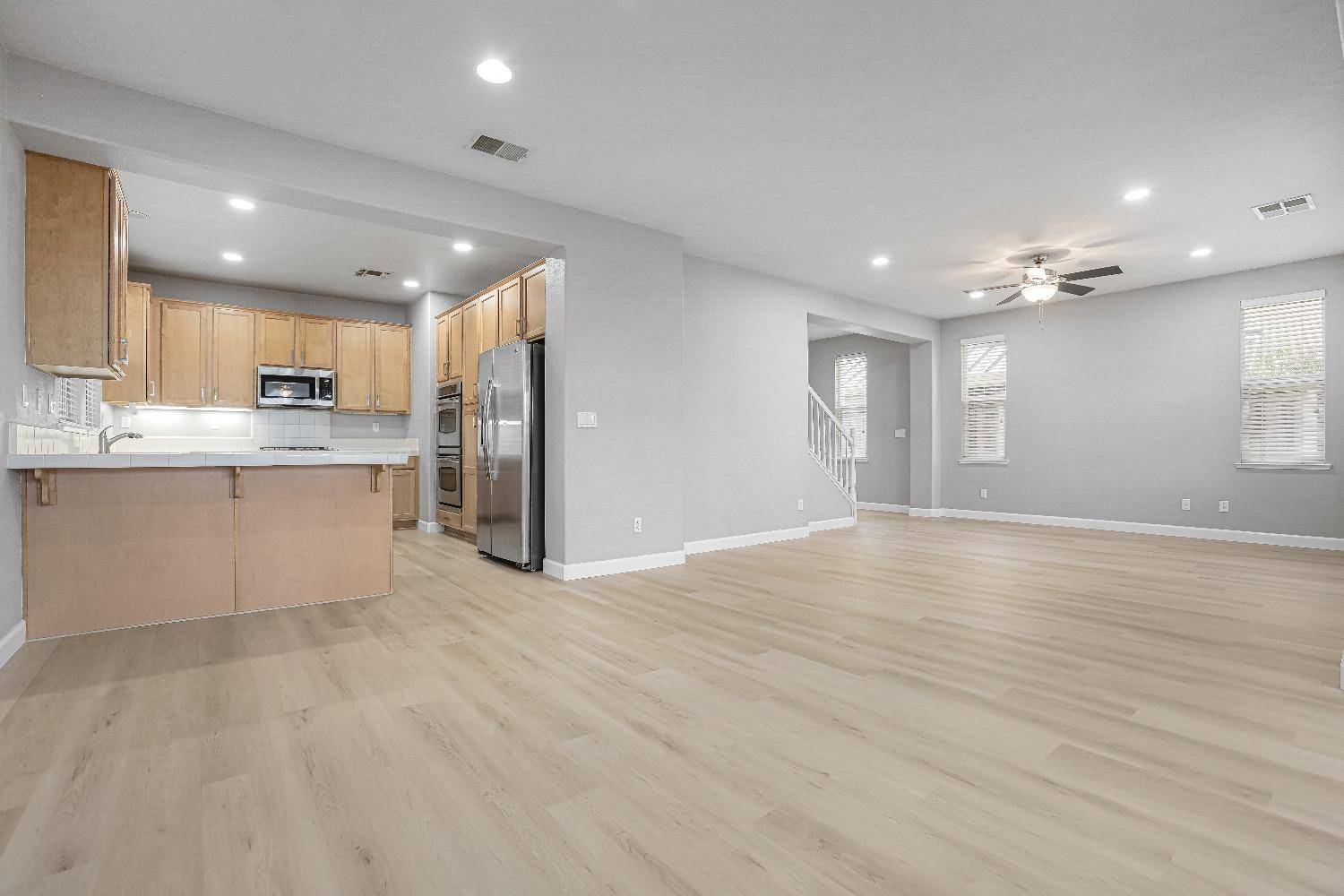 Rocklin, CA 95765,933 Campfire CIR