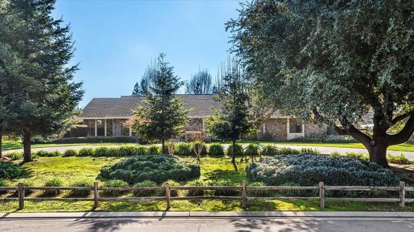 10007 Mountain Oak RD, Oakdale, CA 95361