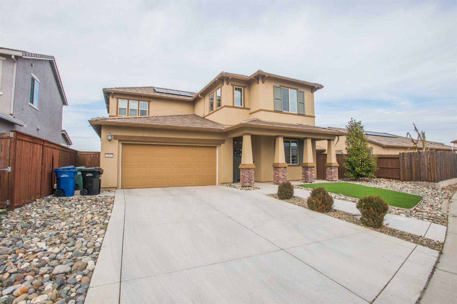 Sacramento, CA 95829,9185 Buckeye WAY
