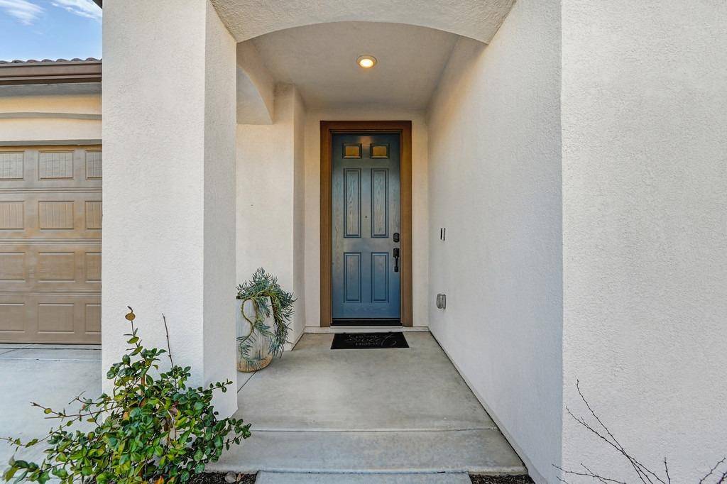 Roseville, CA 95747,7016 Persano WAY