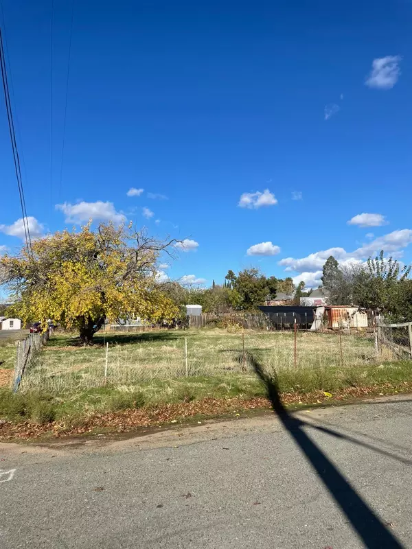 1950 Pearl ST, Oroville, CA 95966