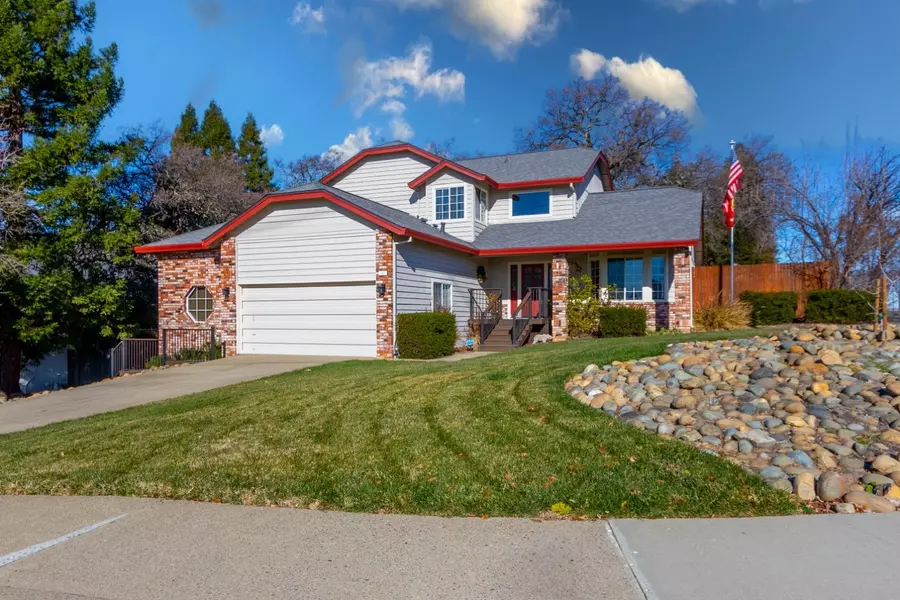 100 Arrowsmith DR, Folsom, CA 95630