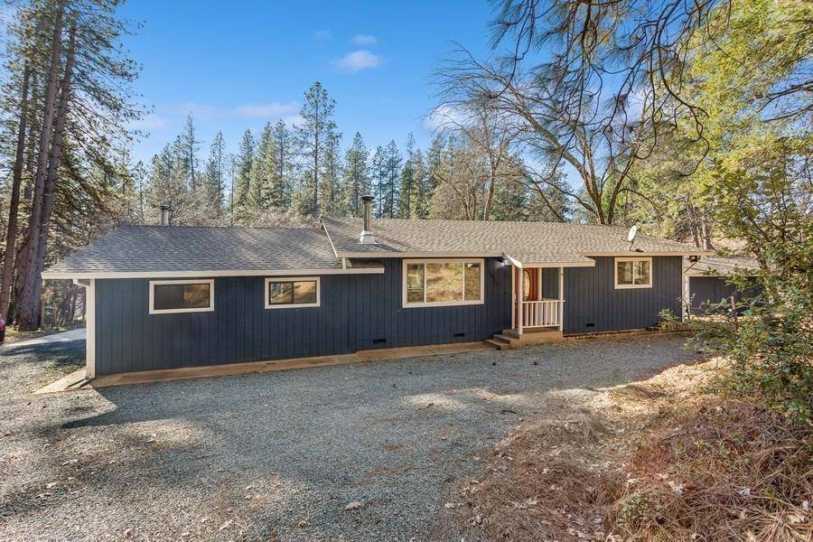 15780 Rattlesnake RD, Grass Valley, CA 95945