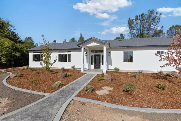 4025 Lakeview DR, Shingle Springs, CA 95682