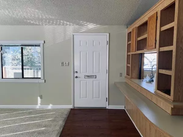 Sacramento, CA 95826,8181 Folsom BLVD #66