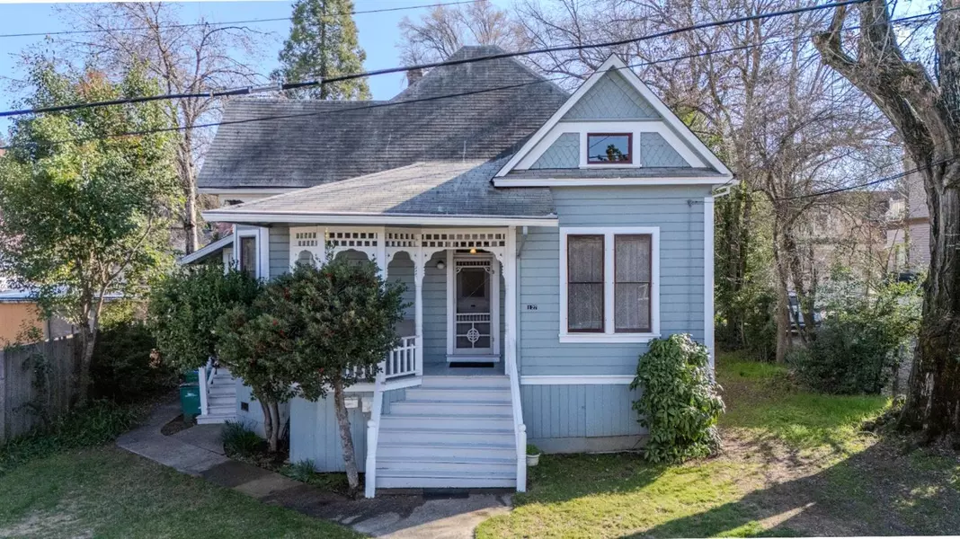127 Winchester ST, Grass Valley, CA 95945