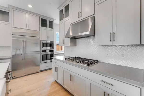 Lincoln, CA 95648,1637 Donner LN