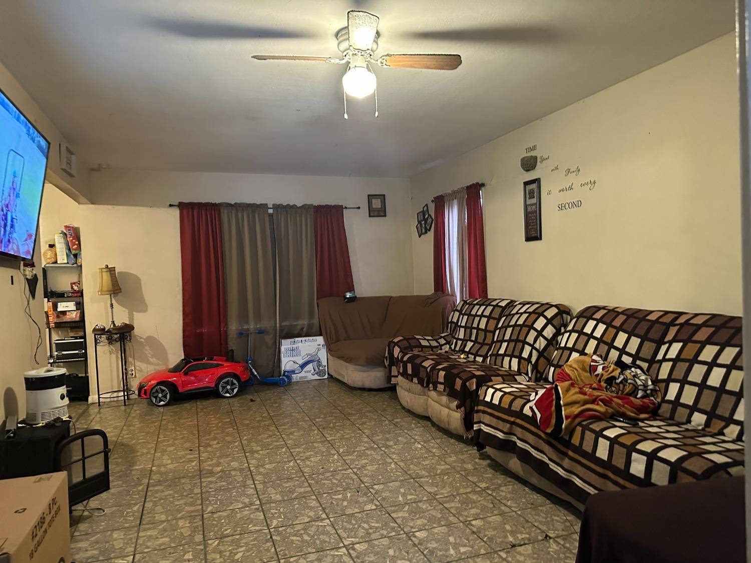 Stockton, CA 95206,710 E 4th ST