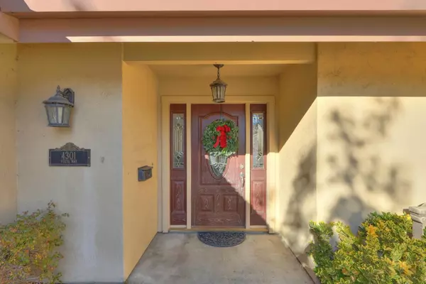 Davis, CA 95618,4301 Vista WAY