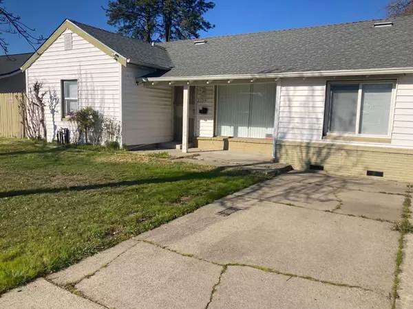 Sacramento, CA 95822,2335 Hooke WAY