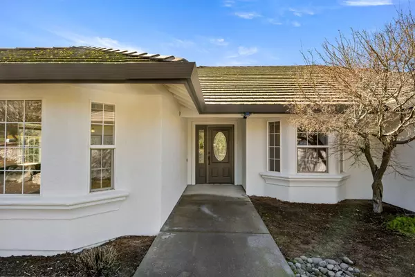 Auburn, CA 95602,3950 Foothill Oaks DR