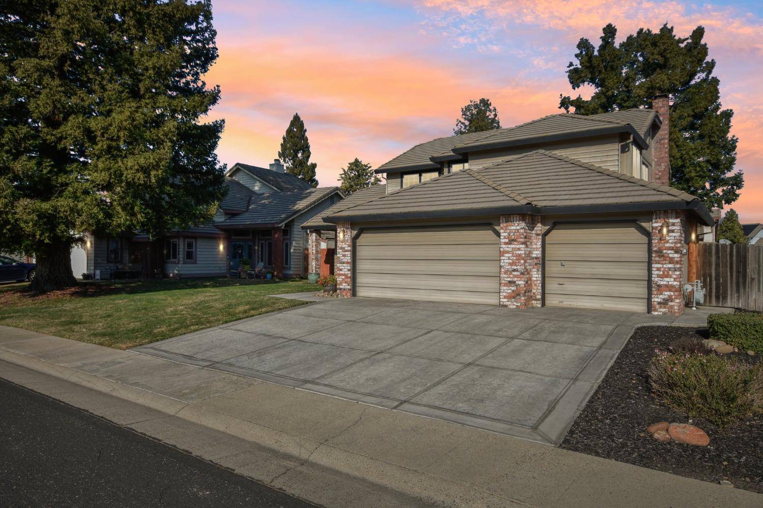 Rocklin, CA 95765,5802 Balfor RD