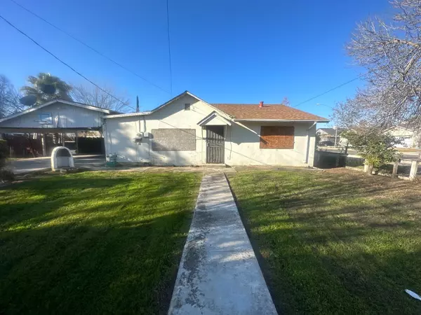 8503 Smith ST, Patterson, CA 95363