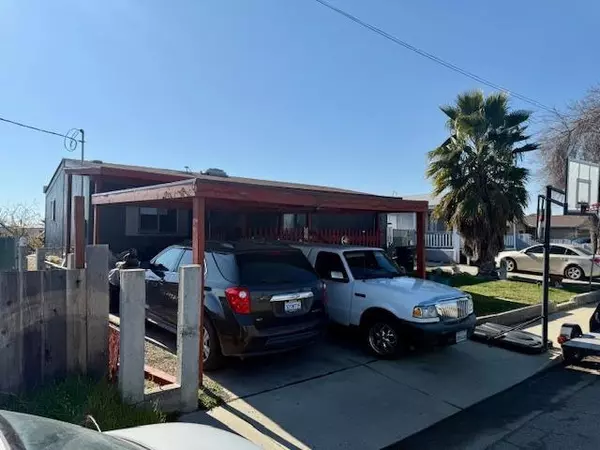 Dos Palos, CA 93620,8947 Almond AVE