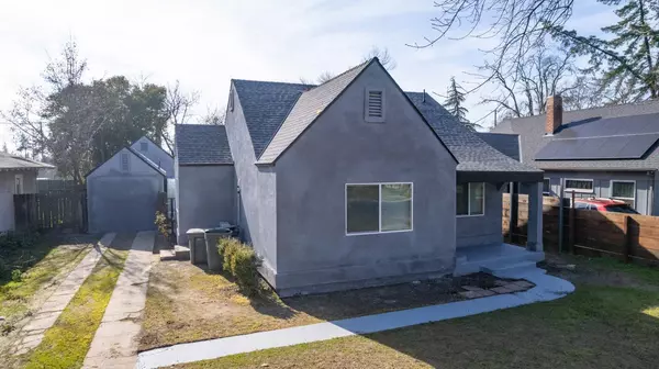 24 W 26th ST, Merced, CA 95340