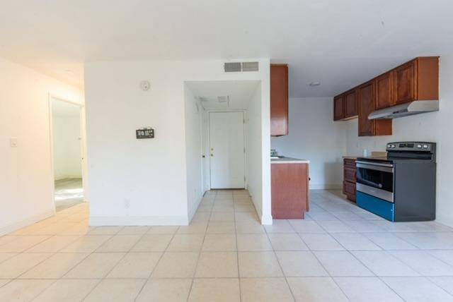 Stockton, CA 95207,4332 Pacific AVE #22