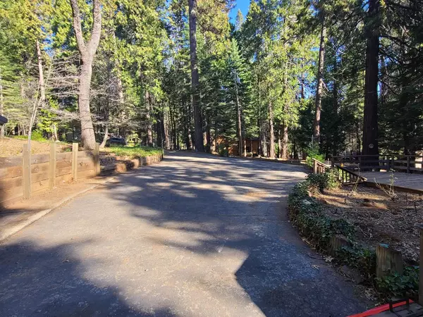 Pollock Pines, CA 95726,3175 Easy ST