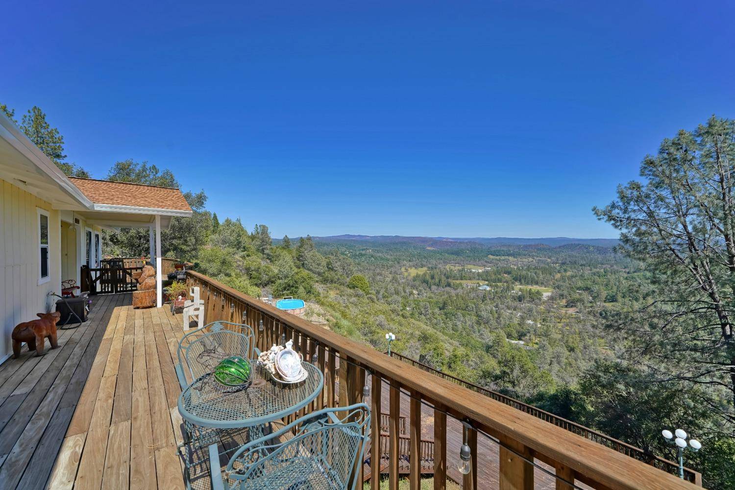 3881 Thorson DR, Placerville, CA 95667