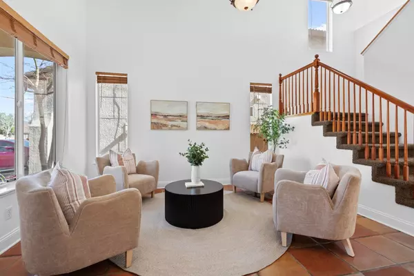 Sacramento, CA 95835,2132 Mabry DR