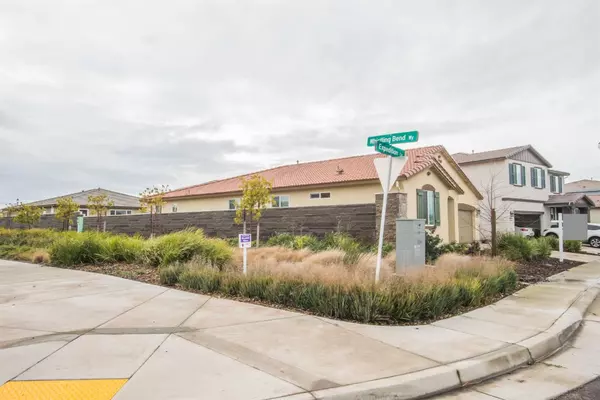 Roseville, CA 95747,4001 Expedition LN