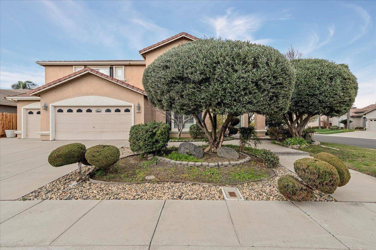 2709 Vestrella DR, Modesto, CA 95356