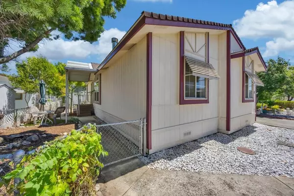 Rocklin, CA 95677,5505 S Grove ST #113