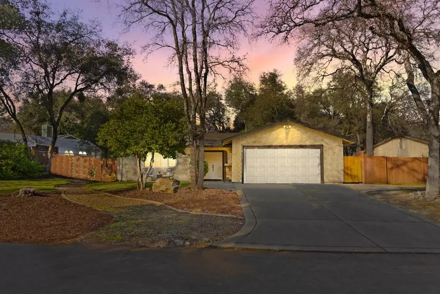 2606 Deer Trail LN, Cameron Park, CA 95682