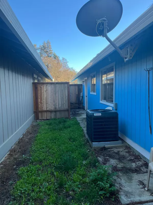 Davis, CA 95616,2032 Imperial AVE