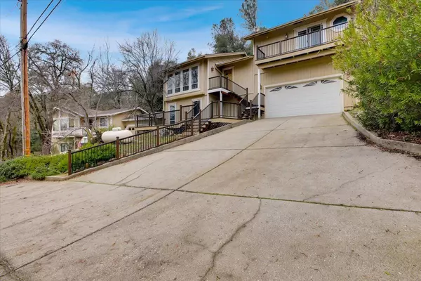 18864 Jayhawk DR, Penn Valley, CA 95946