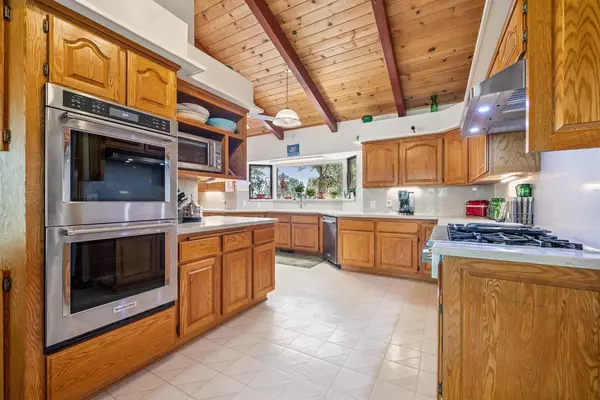 Grass Valley, CA 95949,19856 Ocelot DR