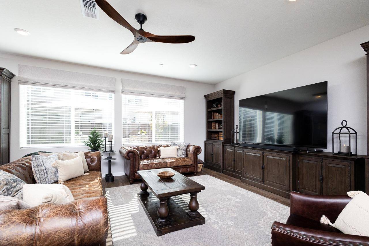 El Dorado Hills, CA 95762,5510 Crimson CT